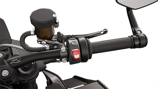 BMW Motorrad M 1000 R의 M 퀵 액션 스로틀 그립