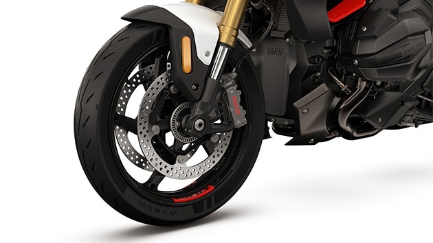 BMW Motorrad R 1300 R 모델의 디자인 옵션 휠