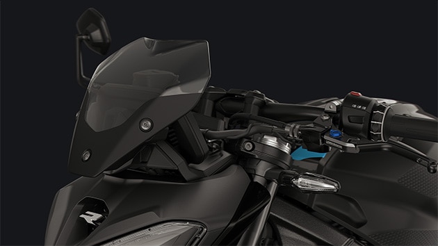 옵션으로 제공되고 틴팅 처리된 Sport 윈드 쉴드