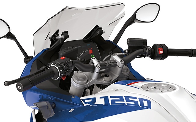 R 1250 RS 모델의 파이프 컨트롤 암
