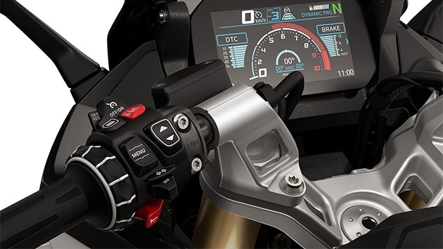 BMW Motorrad R 1300 R 모델의 DTC-Shift