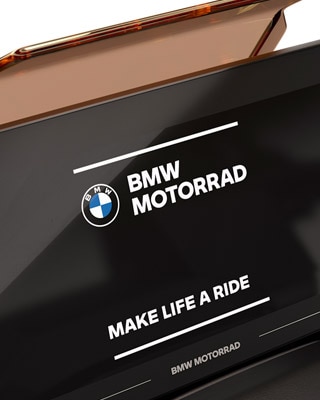 TFT 디스플레이와 BMW Motorrad 시작 애니메이션.